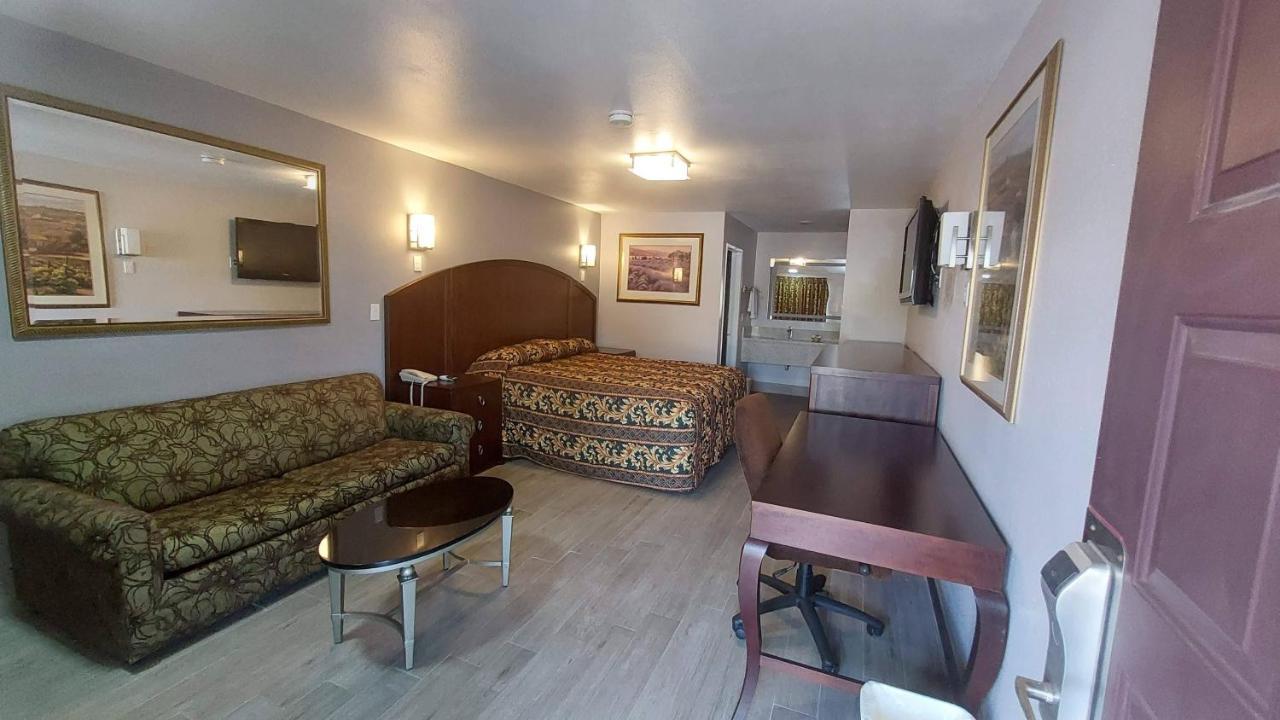 Regency Inn Norco Zewnętrze zdjęcie